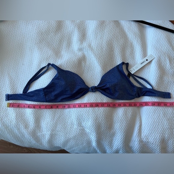 AQUA Swim Shimmer Twist Front Bikini Top NWT - Picture 8 of 16